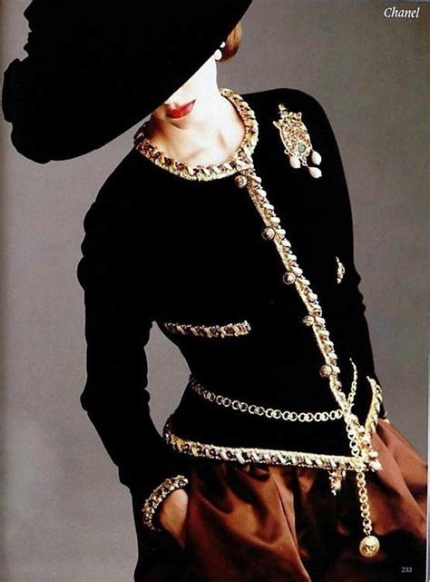 chanel vintage clothing online.